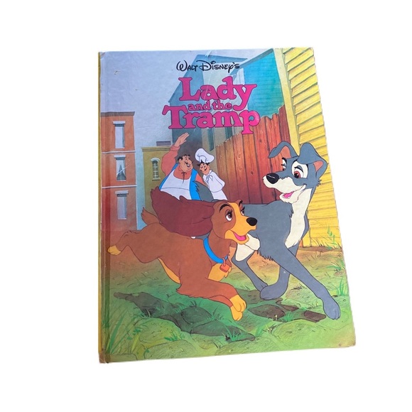 Disney lady and the tramp book - Picture 1 of 4